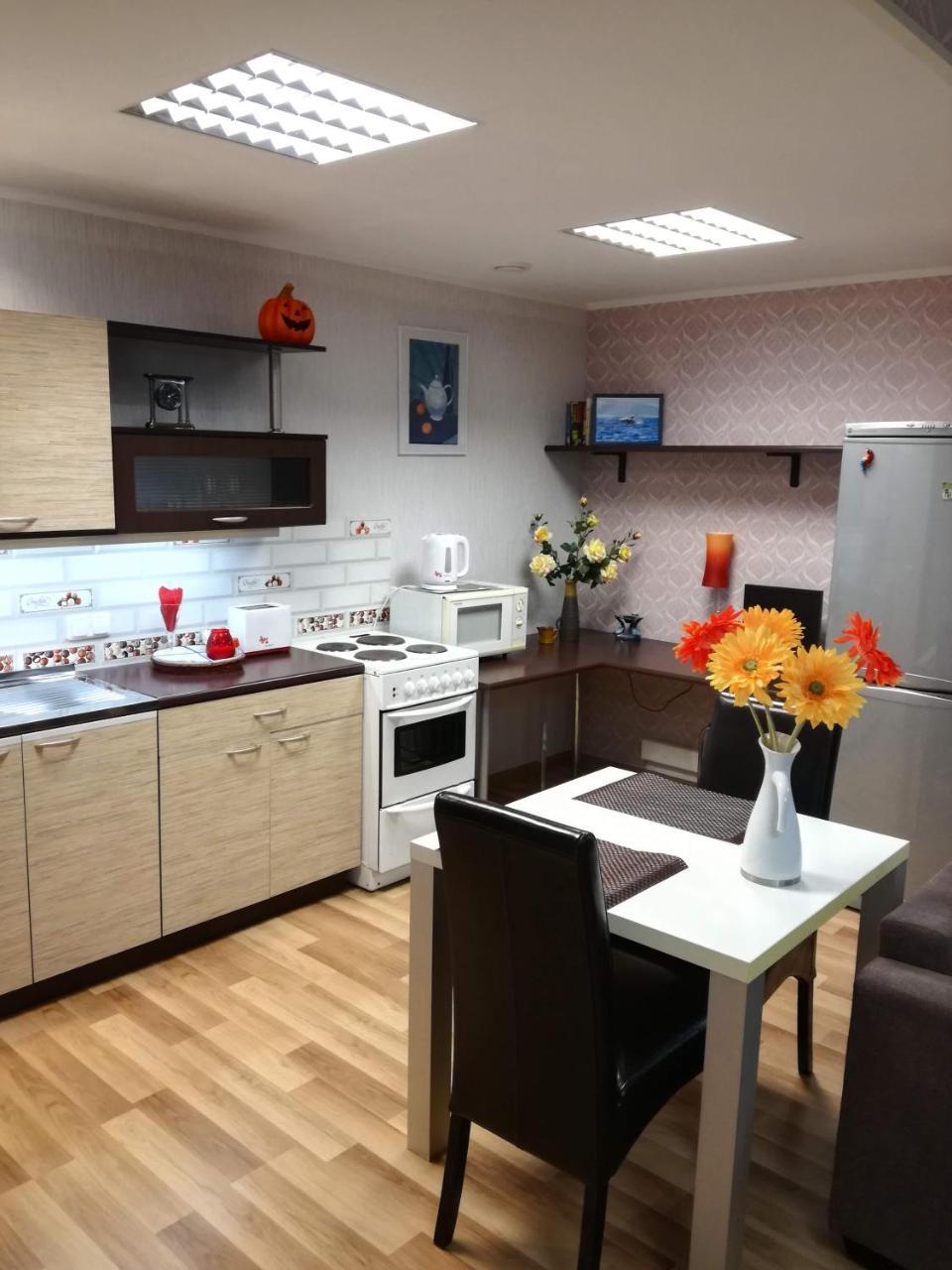 Papiniidu Studio Apartments パルヌ エクステリア 写真